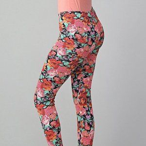 NEW Pink green orange black soft floral leggings